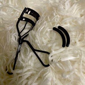 Eyelash Curler